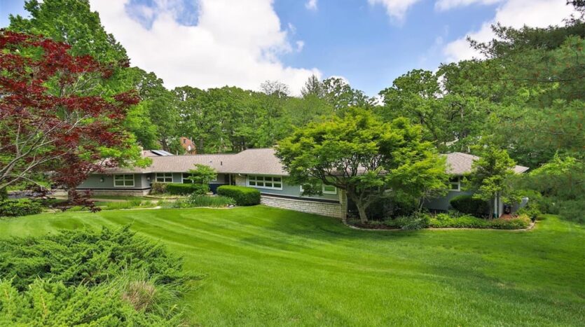 41 OAK PARK DRIVE