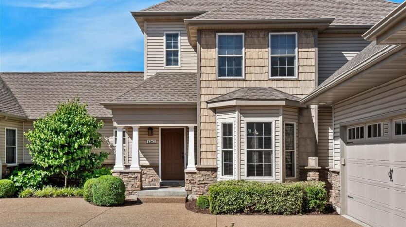 1262 HARMONY LAKE DRIVE4