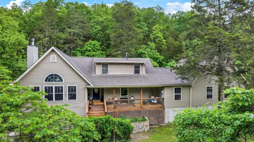 3521 E DRY FORK ROAD 3